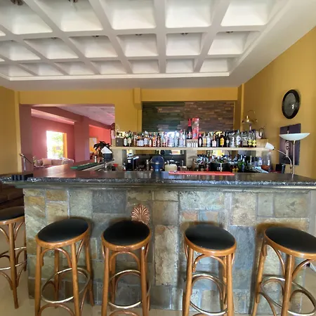 ホテル Sunrise Pesádha