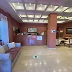 Sunrise 3* Pesadha