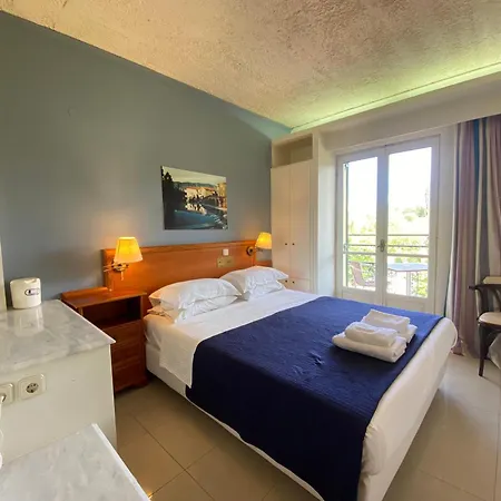 Sunrise 3* Pesadha