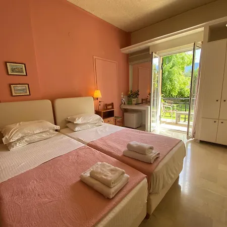 Sunrise 3* Pesadha