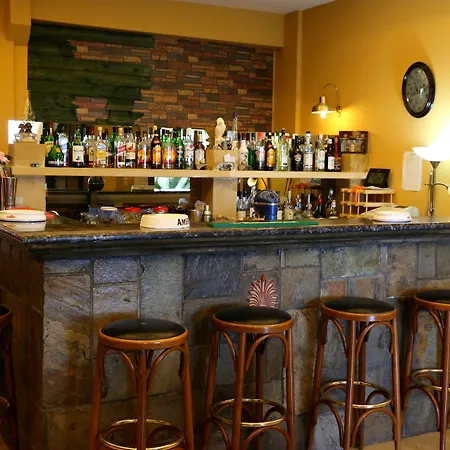 Sunrise Szálloda Peszáda